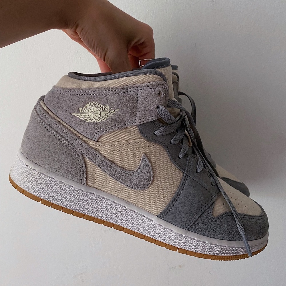 jordan 1 mid coconut milk